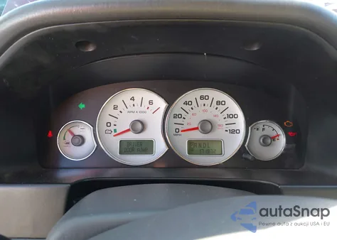 2005 Ford Escape Hybrid из США, поврежденный, VIN 1FMCU96H45KB86703